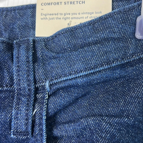 Universal Thread Women's High Waisted Wide Leg Cropped High-Rise Jeans - Picture 7 of 14